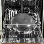 Hybrid Wok with Lid, 14"